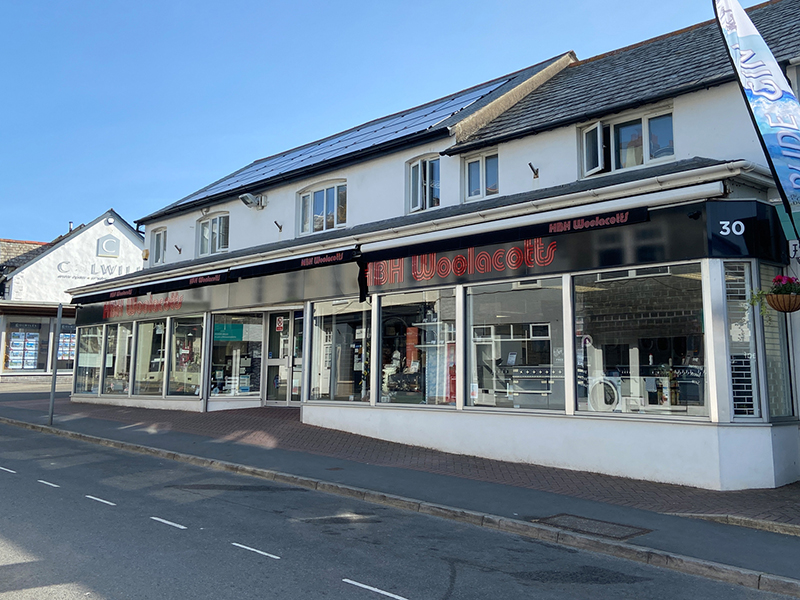 Bude Shop Exterior