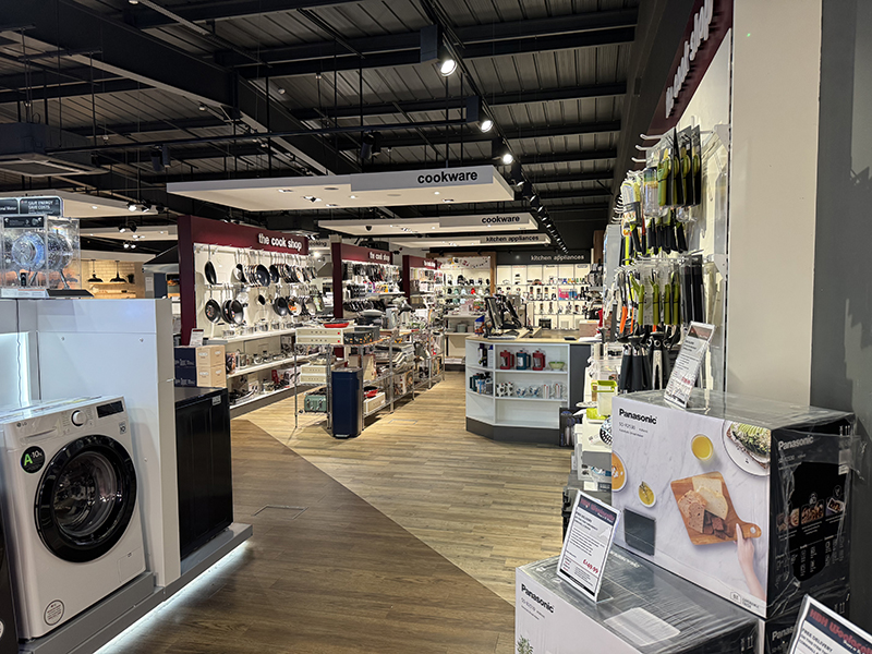 St Austell Store - Cookware & White Goods